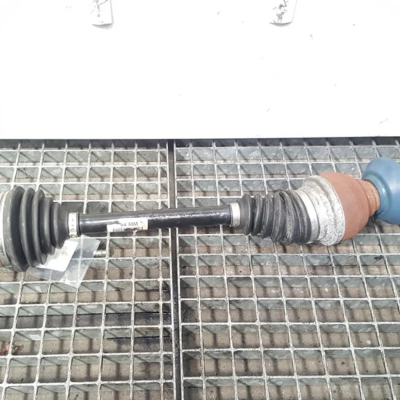 Planetara dreapta fata, Vw Tiguan (5N) 2.0 tdi, CFG, cod 5N0407764M (id:378616) Reducere de preț