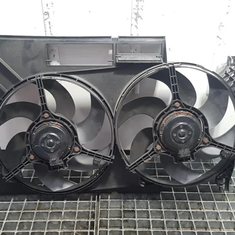 Grup electroventilator, Land Rover Freelander (LN) cod 8240227 (id:376732) Noutate