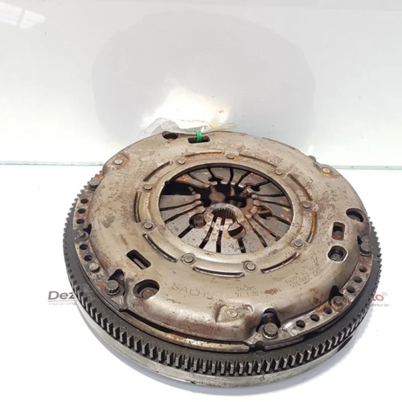 Volanta masa dubla, Vw Golf 4 (1J1) 1.9 tdi (id:369827) Plată securizată