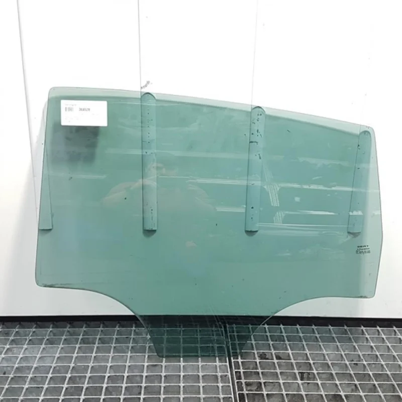 Transport gratuit Geam stanga spate, Seat Leon (1P1) (id:364528)