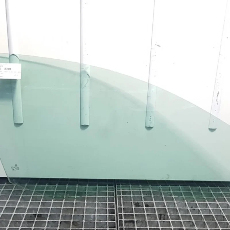 Geam stanga fata, Vw Passat Variant (365) (id:361928) Reducere specială