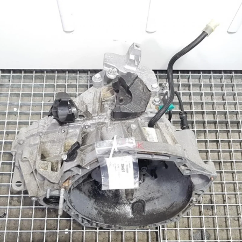 Cumpără online Cutie viteze manuala Renault Megane 3 sedan 1.5 dci, 7701700589 (pr:110747)