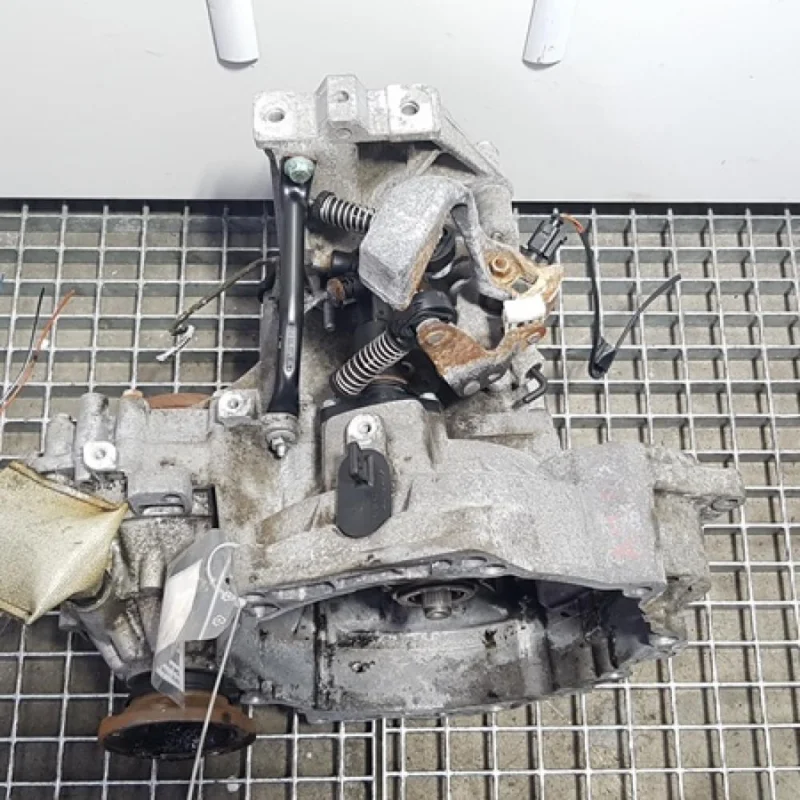 Cutie viteze manuala, Vw Golf 4 (1J1) 1.9 tdi, cod EUH (id:346868) Lichidare de stoc