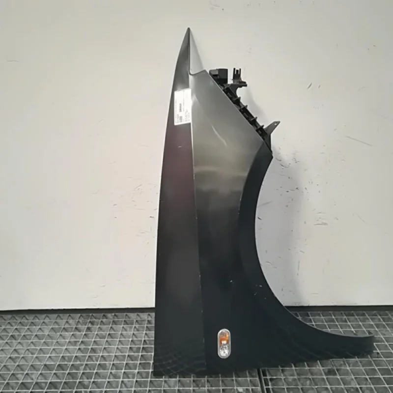 Preț redus Aripa dreapta fata, Seat Ibiza 5 (6J5)