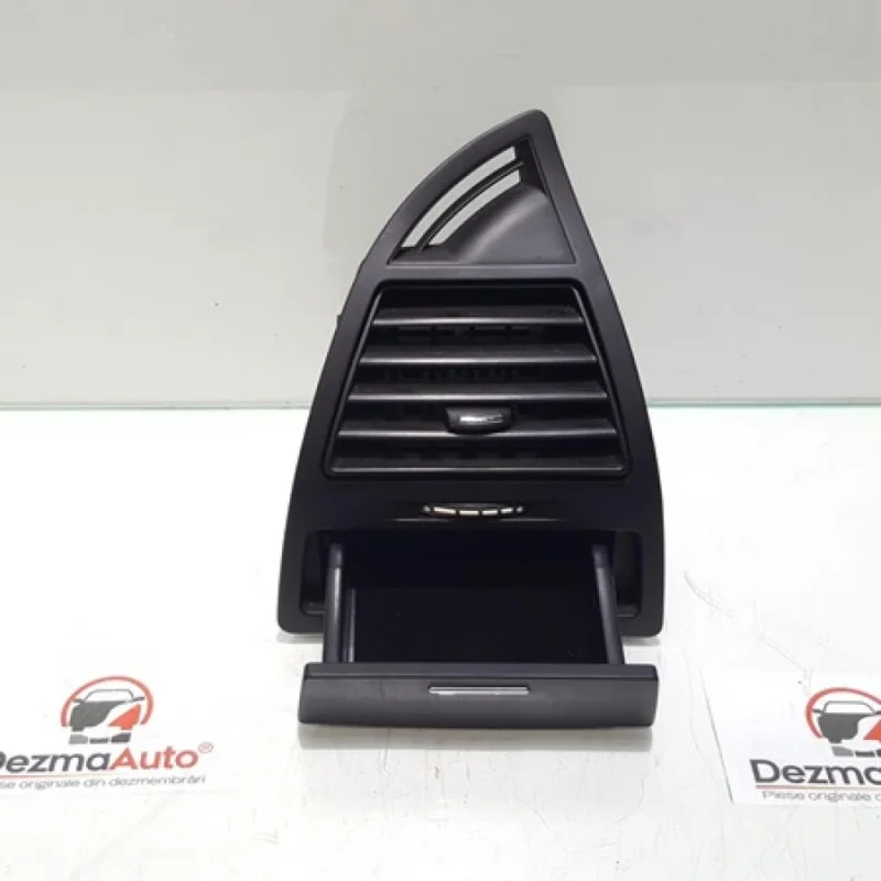 Mai ieftin Grila aer bord dreapta, Citroen C4 (I) sedan 9646337977 (id:350955)