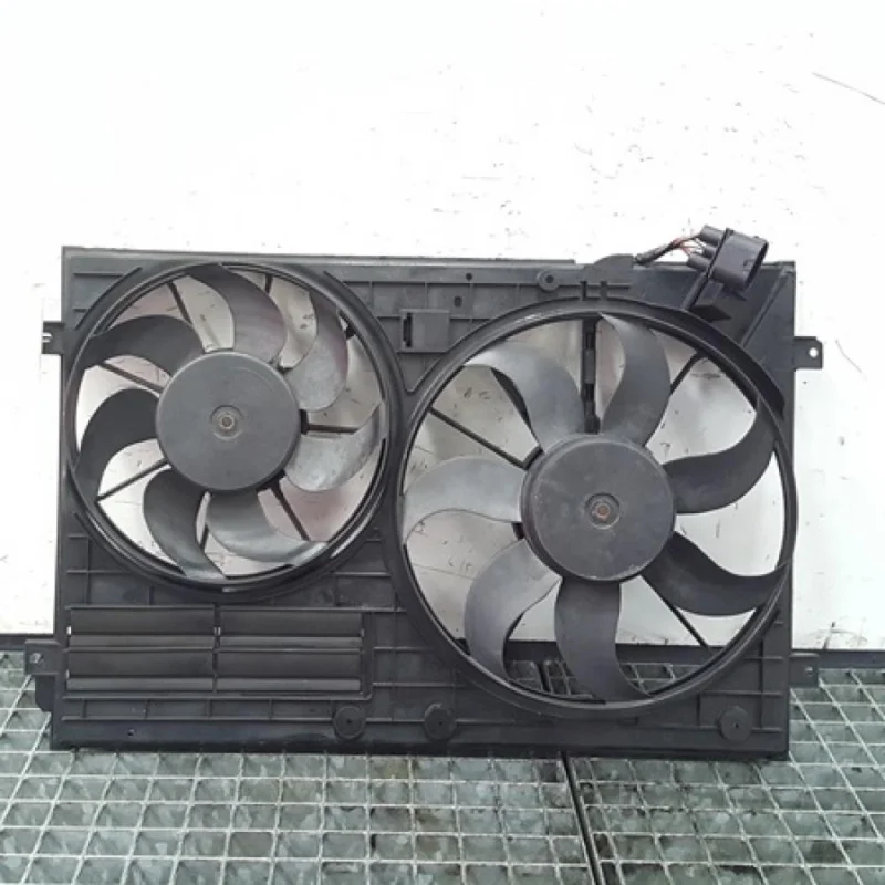 Vezi acum Grup electroventilatoare Audi A3 (8P1) 2.0tdi, 1K0121207AD (id:350465)