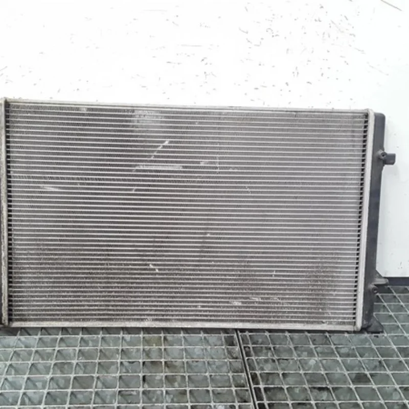 Chilipir Radiator racire apa 1K0121253F, Vw Passat (3C2) 1.6fsi (id:349511)