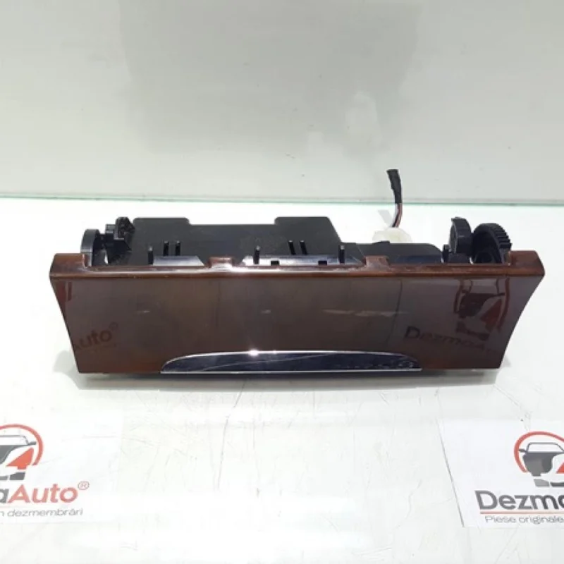 Promoție Scrumiera, 3C0857961A, Vw Passat (3C2) (id:349274)