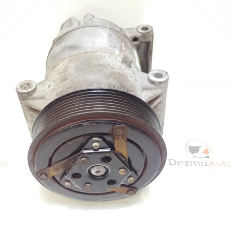 Preț redus Compresor clima 8200309193, Renault Megane 2 sedan 2.0b