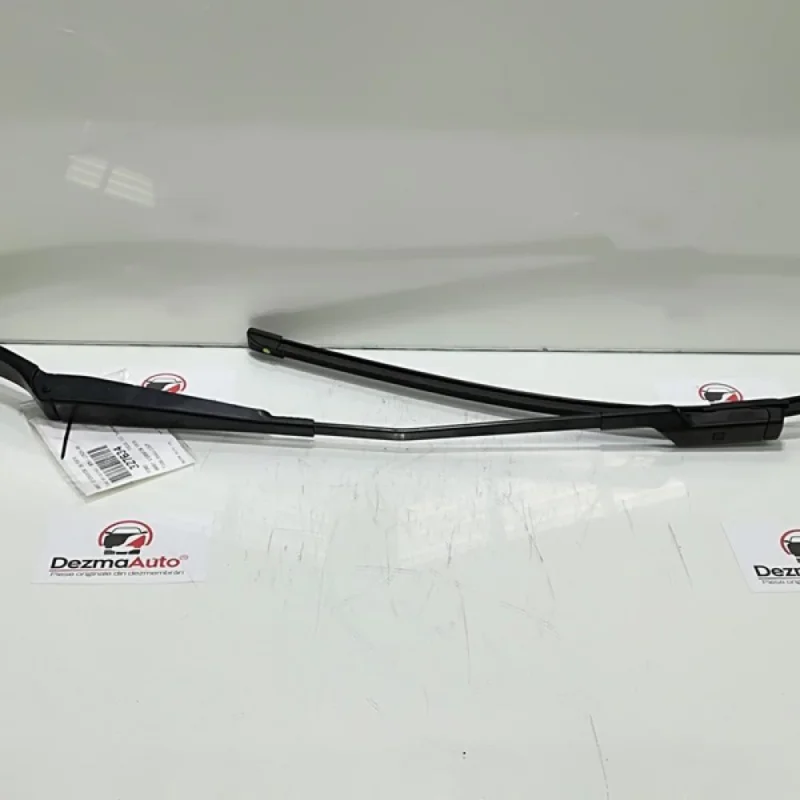 Reducere specială Brat stergator dreapta fata BM51-17526-BB, Ford Focus 3 sedan